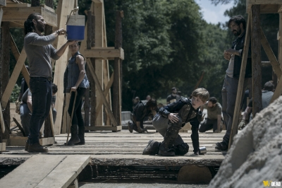 S09E02 - The Bridge
