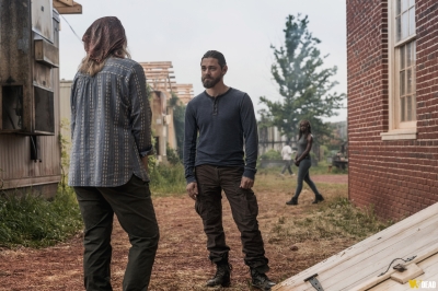 S09E02 - The Bridge
