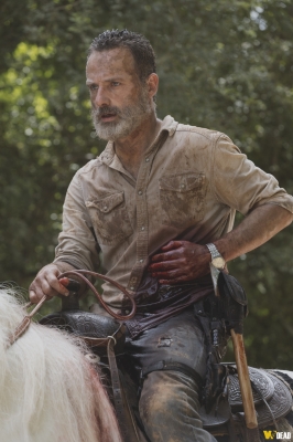 S09E05 - What Comes After
