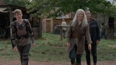 Click to view full size image
==============
twd907_2117.jpg twd907_2117.jpg