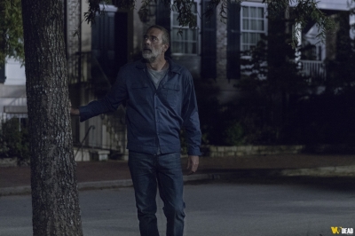 S09E09 - Adaptation
