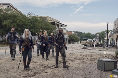 S09E11 - Bounty

