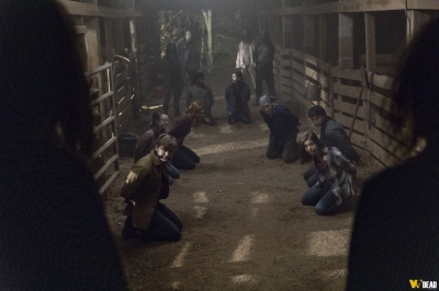 S09E15 - The Calm Before
