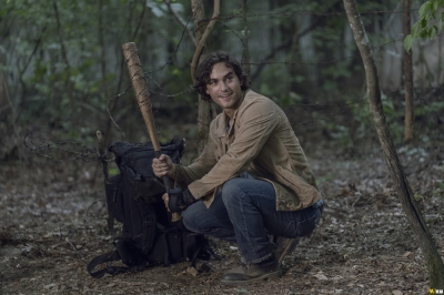 the-walking-dead-s10e05-what-it-always-is-033.jpg