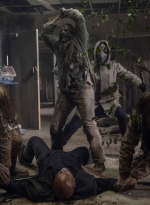 the-walking-dead-s10e16-a-certaim-doom-042.jpg