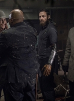 the-walking-dead-s10e16-a-certaim-doom-045.jpg