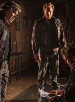 the-walking-dead-s10e22-heres-negan-012.jpg