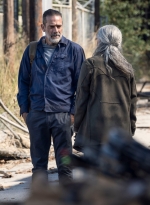 the-walking-dead-s10e22-heres-negan-038.jpg