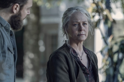the-walking-dead-s11e06-on-the-inside-008.jpg