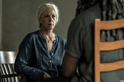 the-walking-dead-s11e12-the-lucky-ones-041.JPG