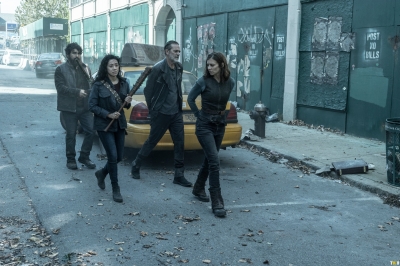 the-walking-dead-dead-city-s03e01-trillium-031.jpg