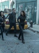 the-walking-dead-dead-city-s03e01-trillium-031.jpg