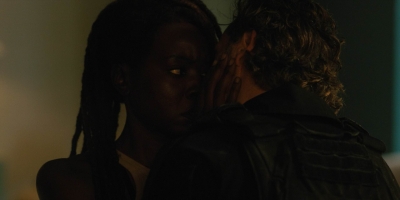Click to view full size image
==============
twd_theoneswholive104_scnet_1754.jpg twd_theoneswholive104_scnet_1754.jpg