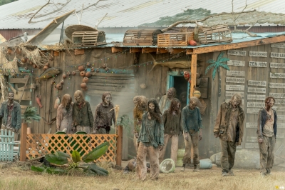 twd-world-beyond-s01e05-madman-across-the-water-023.jpg