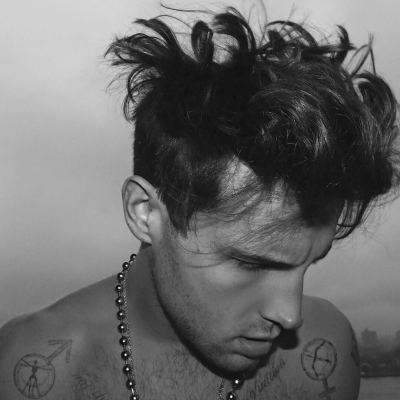 nico-tortorella-instagram-01125.jpg
