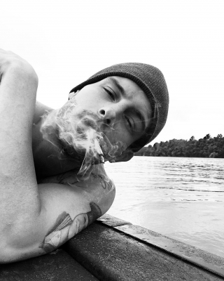 nico-tortorella-instagram-01158.jpg