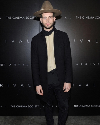 nico-tortorella-instagram-01350.jpg