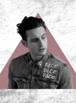 nico-tortorella-instagram-01459.jpg