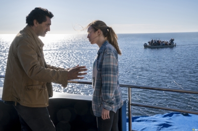 Click to view full size image
==============
fear-the-walking-dead-s02e01-monster-090.jpg fear-the-walking-dead-s02e01-monster-090.jpg
