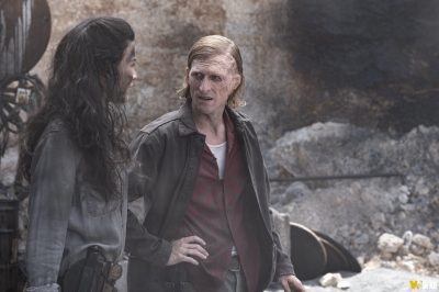 Click to view full size image
==============
fear-the-walking-dead-s05e13-leave-what-you-dont-001.jpg fear-the-walking-dead-s05e13-leave-what-you-dont-001.jpg