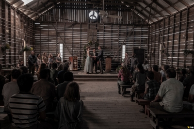 Click to view full size image
==============
fear-the-walking-dead-s05e16-end-of-the-line-046.jpg fear-the-walking-dead-s05e16-end-of-the-line-046.jpg