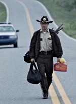 Filename=the-walking-dead-s01e01-days-gone-bye-014.jpg
Filesize=1362KiB
Dimensions=2048x1233
Date added=May 03, 2019 the-walking-dead-s01e01-days-gone-bye-014.jpg
