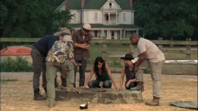 Click to view full size image
==============
twd2x04_0444.jpg twd2x04_0444.jpg