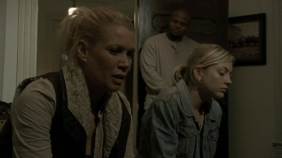 Click to view full size image
==============
twd2x13_0081.jpg twd2x13_0081.jpg