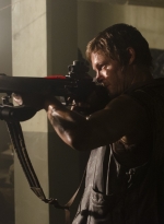 the-walking-dead-s03e02-sick-003.jpg