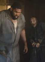 the-walking-dead-s03e02-sick-007.jpg