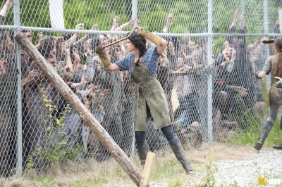 S04E01 - 30 Days Without an Accident
