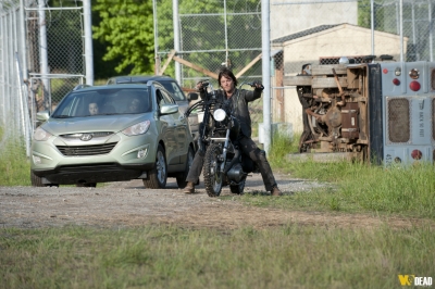 S04E01 - 30 Days Without an Accident
