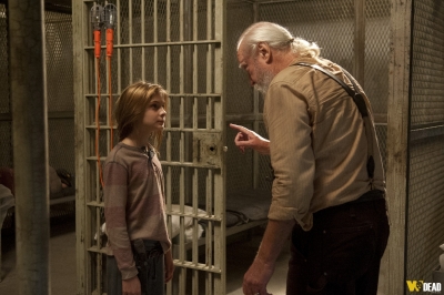 S04E05 - Internment
