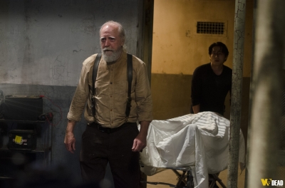 S04E05 - Internment
