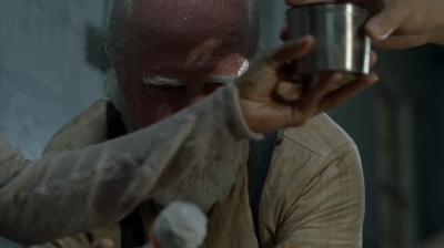 Click to view full size image
==============
thewalkingdead0405-0100.jpg thewalkingdead0405-0100.jpg