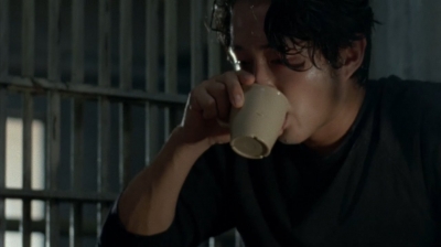 Click to view full size image
==============
thewalkingdead0405-0108.jpg thewalkingdead0405-0108.jpg