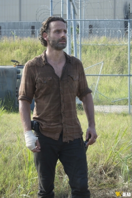 Click to view full size image
==============
S04E08 - Too Far Gone
S04E08 - Too Far Gone