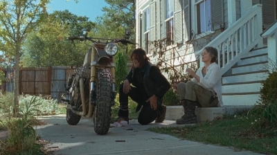 twd0614-0328.jpg