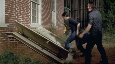 Click to view full size image
==============
twd0714-0921.jpg twd0714-0921.jpg
