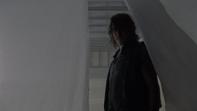 Click to view full size image
==============
twd913_2030.jpg twd913_2030.jpg