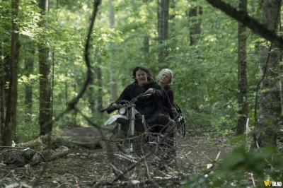 the-walking-dead-s10e01-lines-we-cross-014.jpg