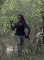 the-walking-dead-s10e01-lines-we-cross-017.jpg