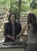 the-walking-dead-s10e01-lines-we-cross-023.jpg