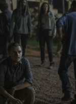 the-walking-dead-s10e04-silence-the-whisperers-015.jpg