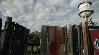 Click to view full size image
==============
twd1116_scnet_2479.jpg twd1116_scnet_2479.jpg