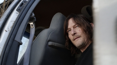 Click to view full size image
==============
twd1117_scnet_0182.jpg twd1117_scnet_0182.jpg