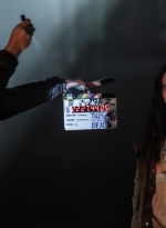 tales-of-the-walking-dead-s01e01-evie-joe-bastidores-004.jpg