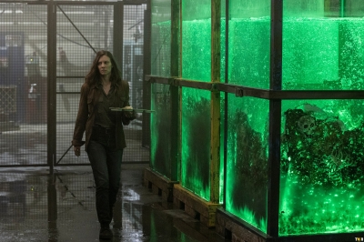 Click to view full size image
==============
the-walking-dead-dead-city-s03e02-haven-021.jpg the-walking-dead-dead-city-s03e02-haven-021.jpg
